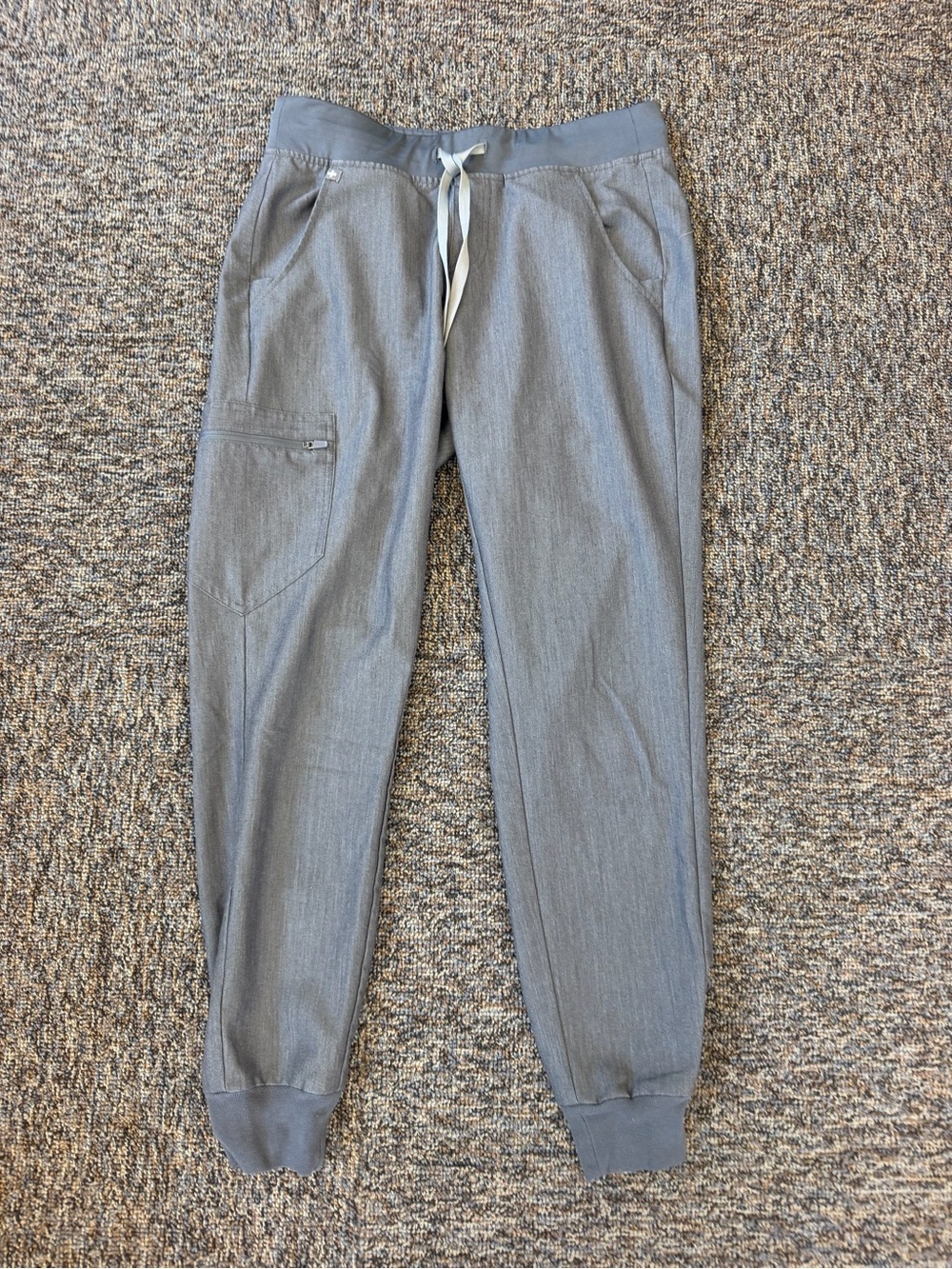 Figs Technical Collection Zamora Women's Gray Jogger Scrubs Small W18SW2005